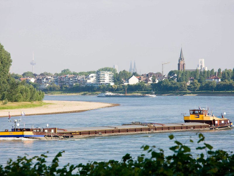 Hotel Ibis Köln Airport Hotel
