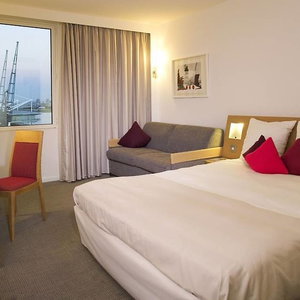 Sejur Novotel London Excel vacanta Londra