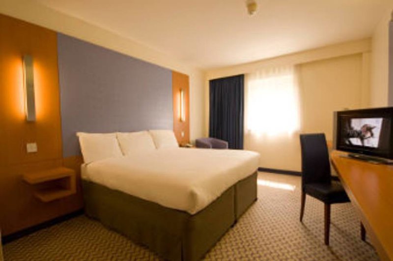 Ramada By Wyndham London North M1