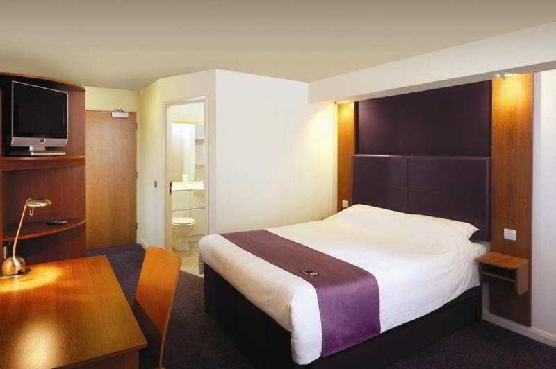 Hotel Premier Inn London Heathrow Airport (Bath Road)