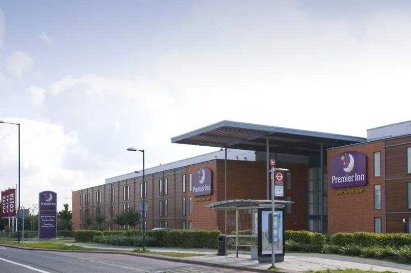 Premier Inn London Heathrow Airport (Bath Road)
