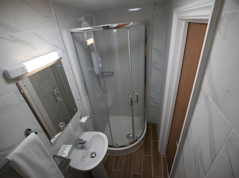 Premier Lux Serviced Apartments