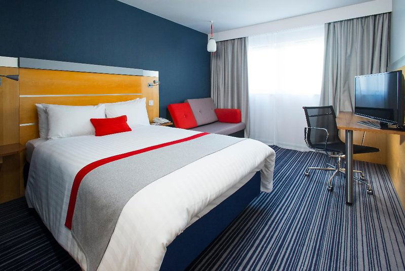 Hotel Holiday Inn Express London-Epsom Downs