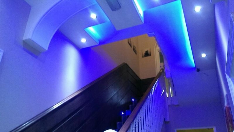 Hotel The Crystal Lodge Hotel