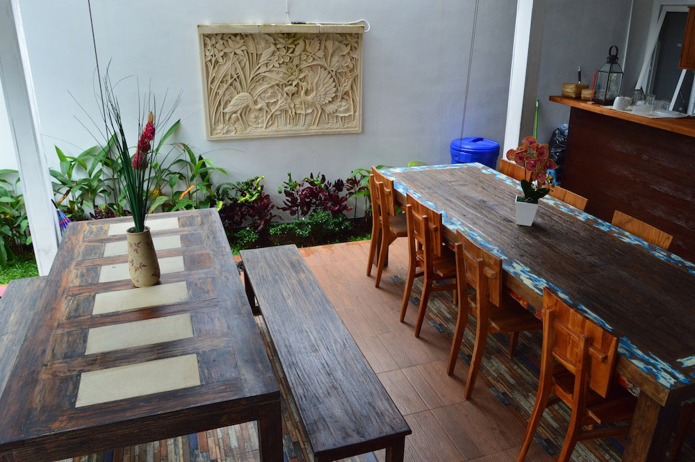 Askara Guest House Hostel