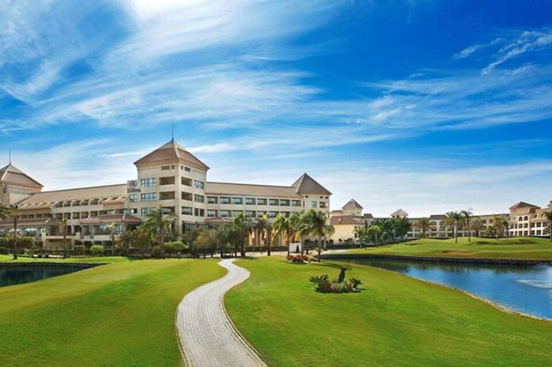 Hotel Hilton Pyramids Golf Resort