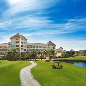 Hotel Hilton Pyramids Golf Resort cazare Madinat Sittah Uktubar