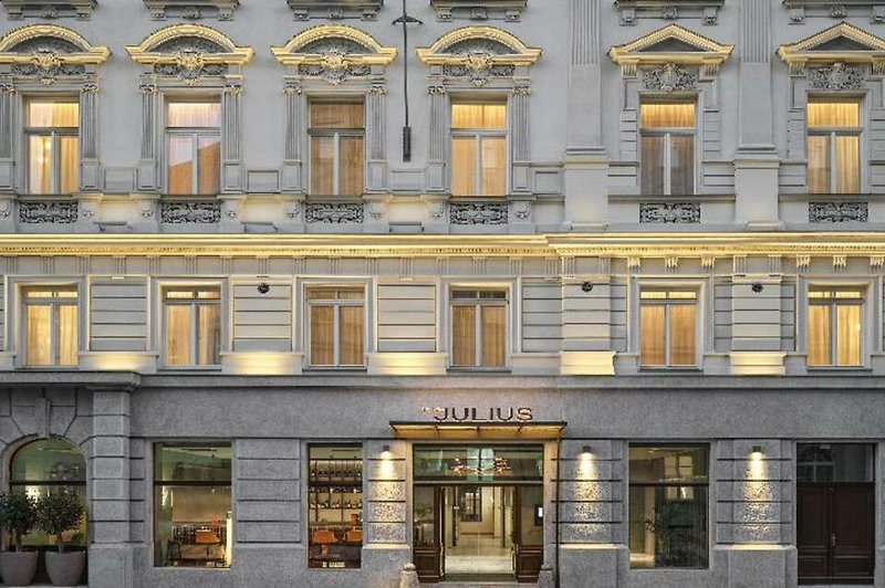 The Julius Prague