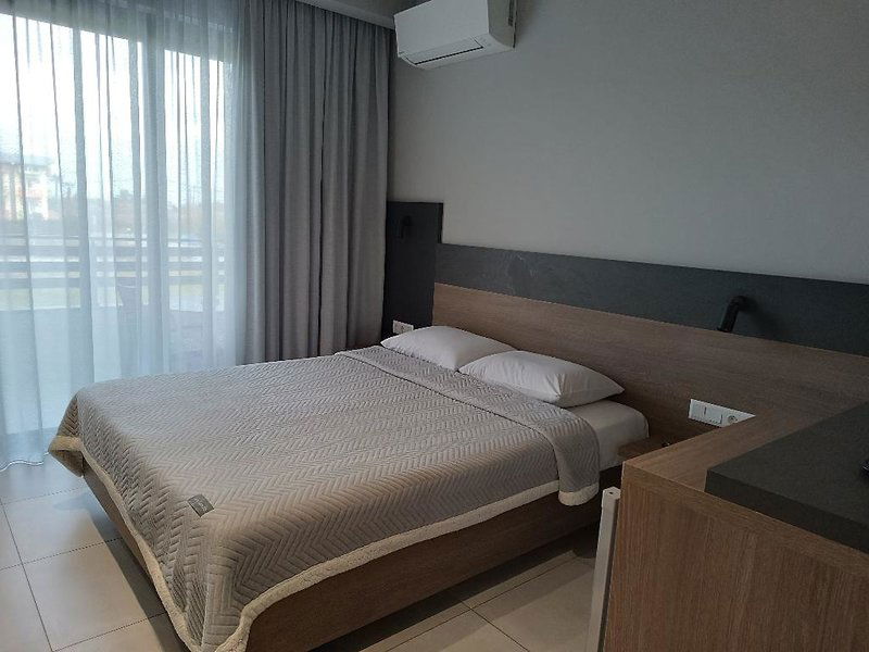 Hotel Elizabeth Queen Luxuxy Rooms