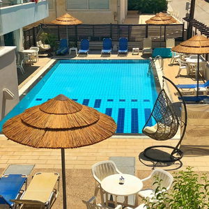 Hotel Caravel Apartment Hotel cazare Ixia