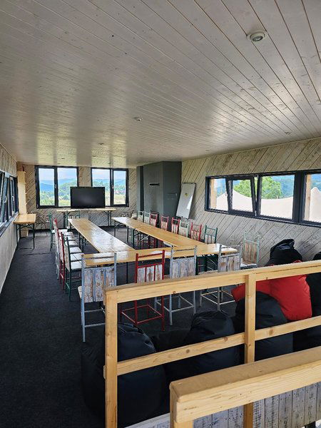 Hotel Ursa Mica Glamping Resort