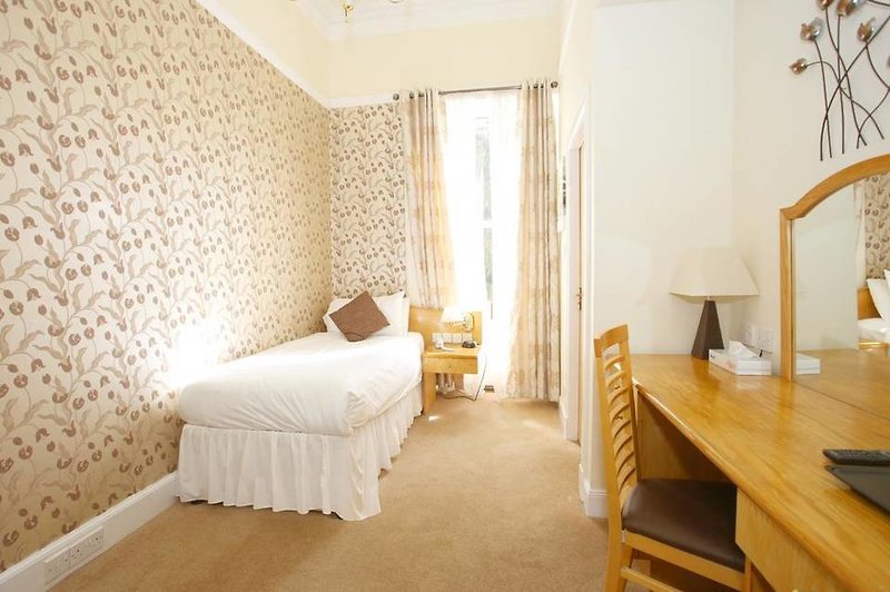 Best Western Woodlands Hotel