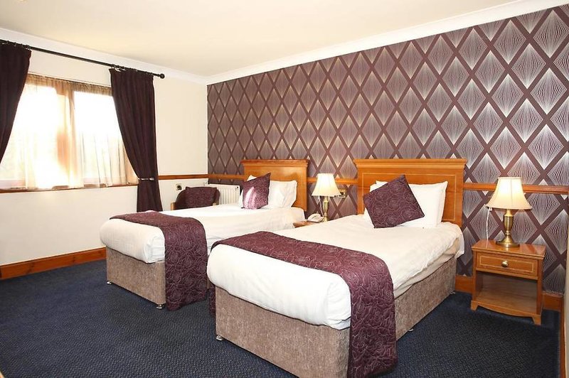 Best Western Woodlands Hotel