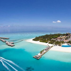 Hotel Velassaru Maldives cazare South Male Atoll