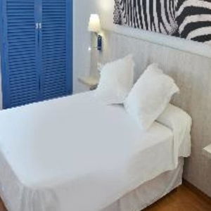 Hotel Apartamentos Vibra Tivoli cazare Platja d'en Bossa