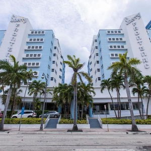 Hotel Sherry Frontenac cazare Miami Beach