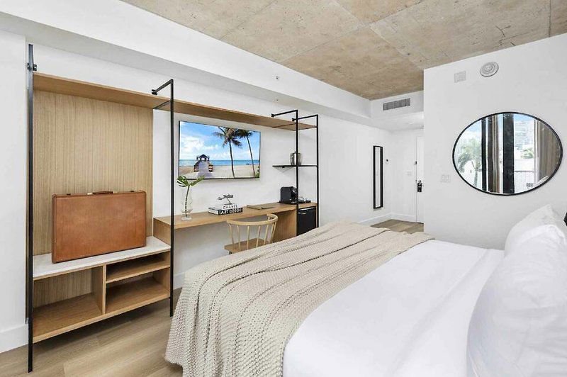 Hotel Upsun Hotel & Social Club