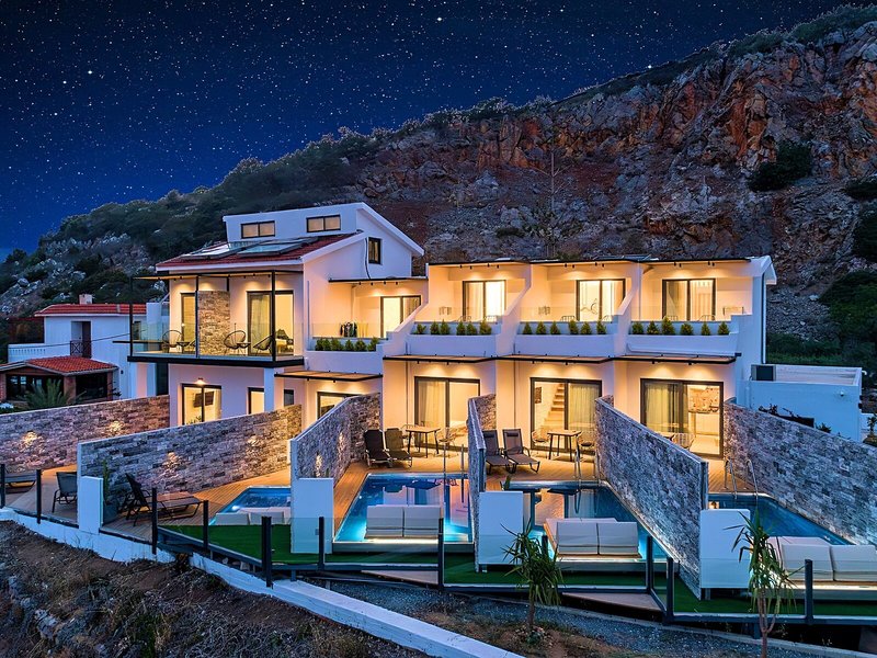 Hotel Aelia Suites