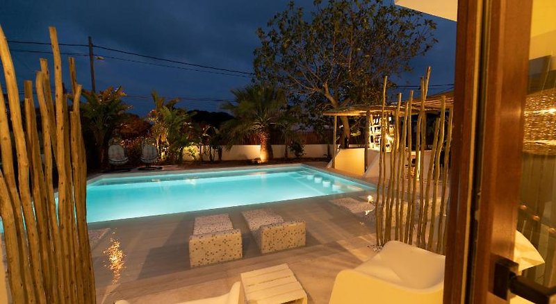 Paiise Hotels