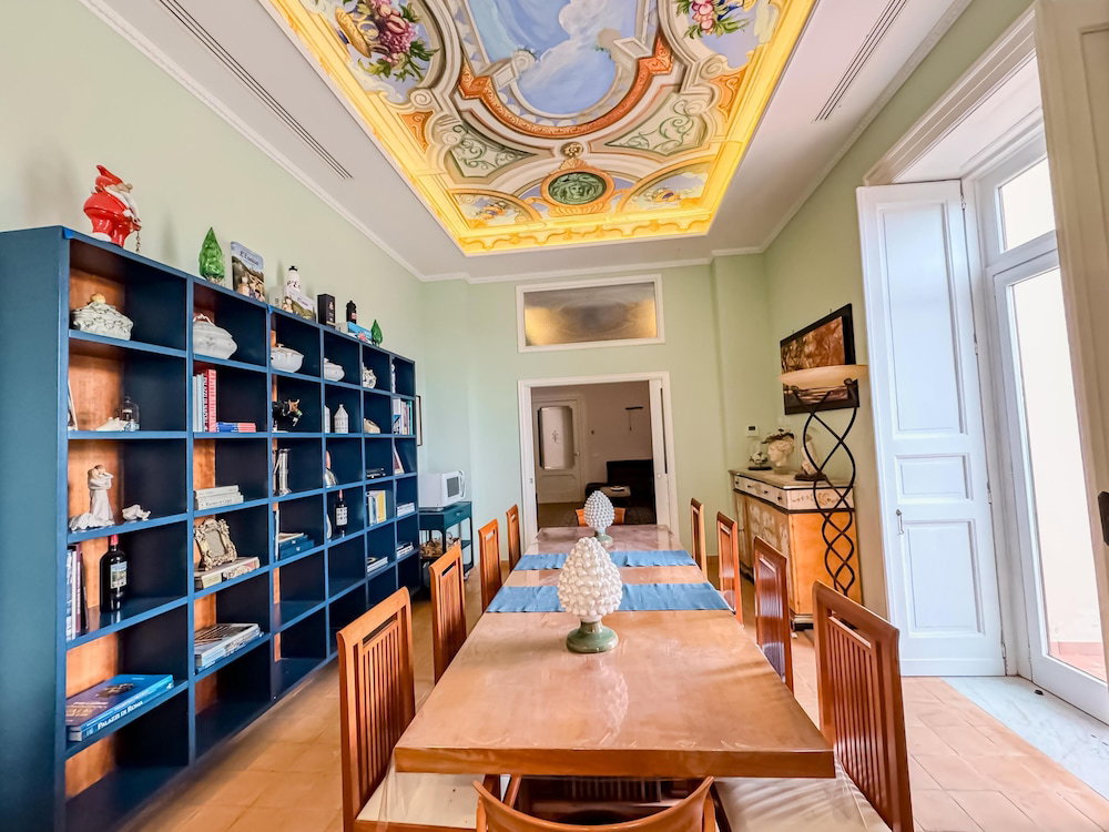 Vanvitelli Palace B&B