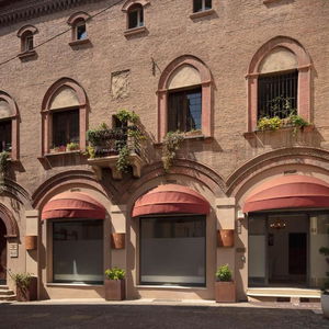 Hotel Mitodea cazare Bologna