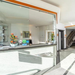 Hotel Alfa cazare Birsfelden