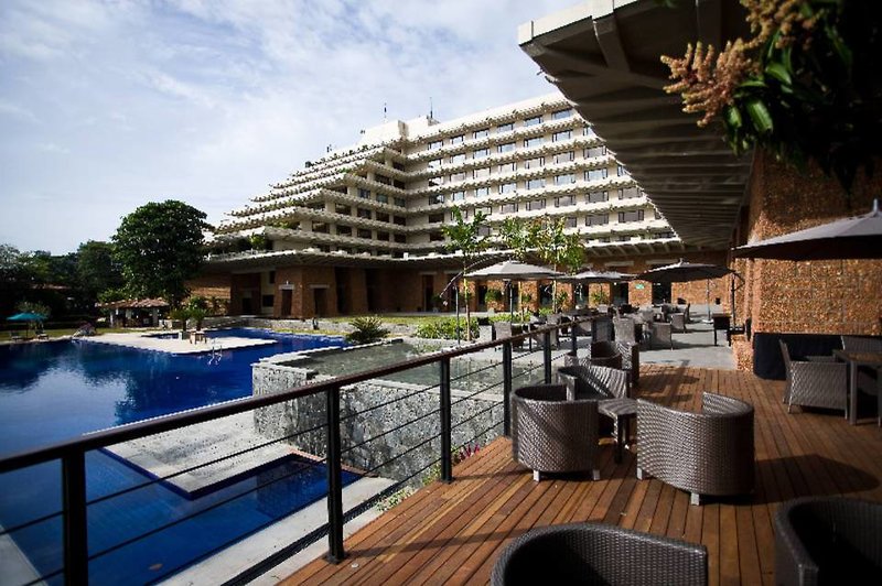 Hotel Cinnamon Lakeside Colombo
