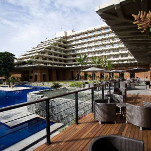 Hotel Cinnamon Lakeside Colombo cazare Colombo