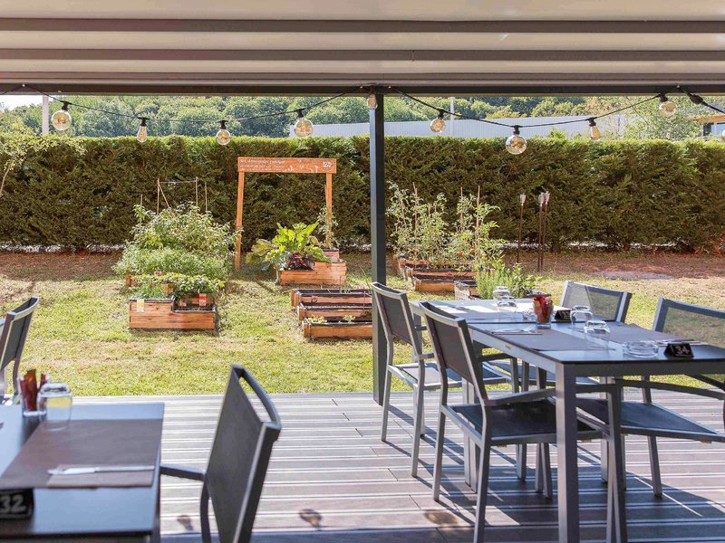 Hotel Ibis Lyon Est Chaponnay