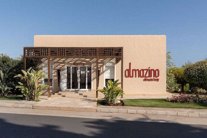 Hotel Jaz Neo Almazino, Almaza Bay