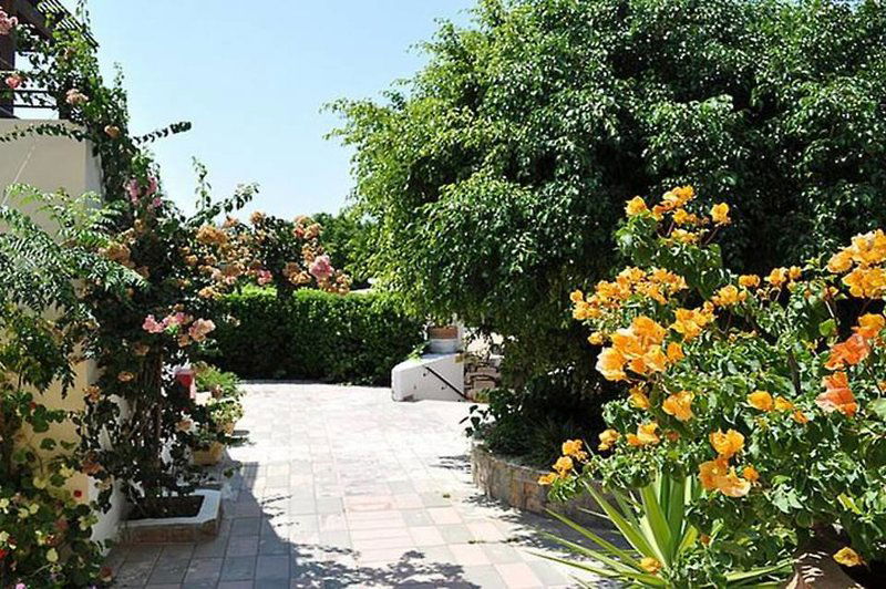 Hotel Pefkos Village Resort