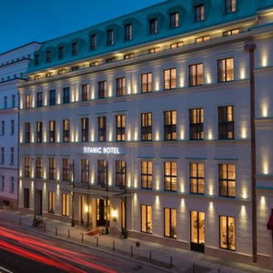 Hotel Titanic Gendarmenmarkt Berlin cazare Berlin