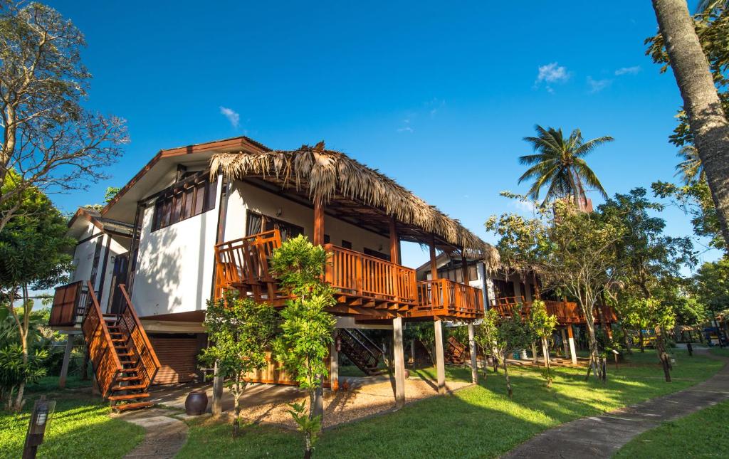 Islanda Hideaway Resort