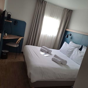 Hotel Hôtel Carline Caen cazare Caen