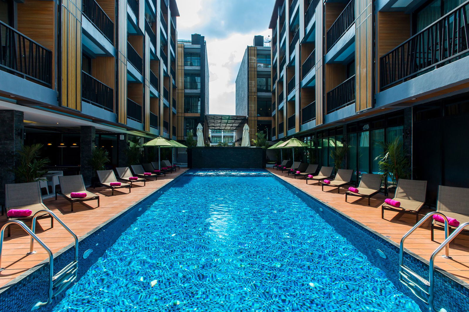 Hotel Glow Ao Nang Krabi