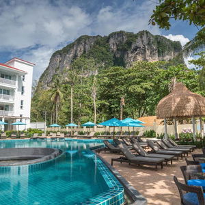 Sejur Centara Ao Nang Beach Resort & Spa Krabi vacanta Krabi
