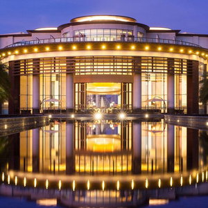 Hotel Thousand Cranes Sanya Yazhou Bay Intl Exchange Centre, Curio By Hilton cazare Sanya