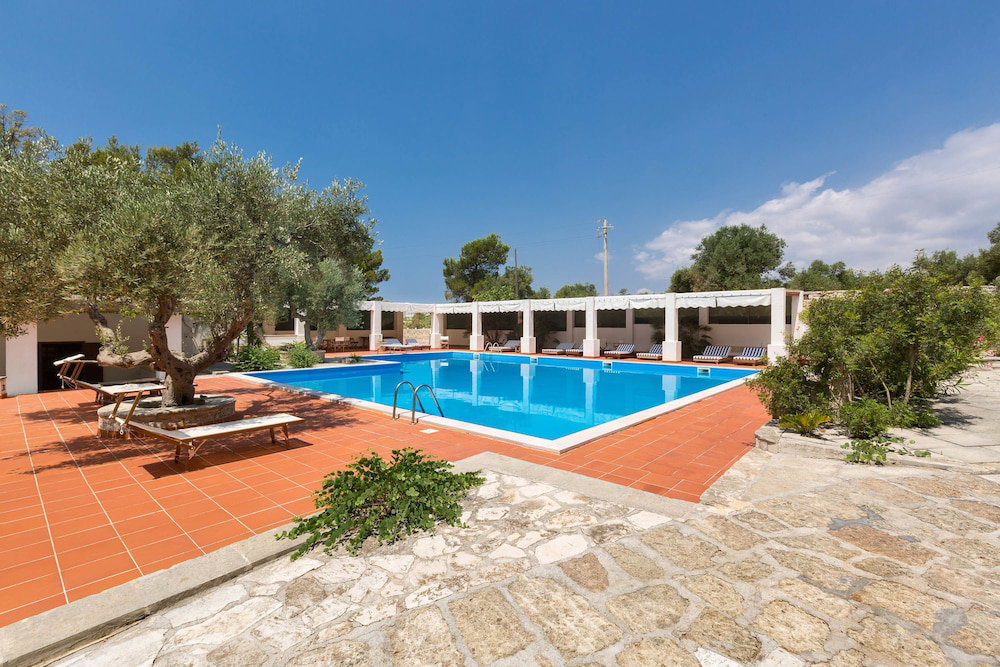 Hotel Masseria Colosso