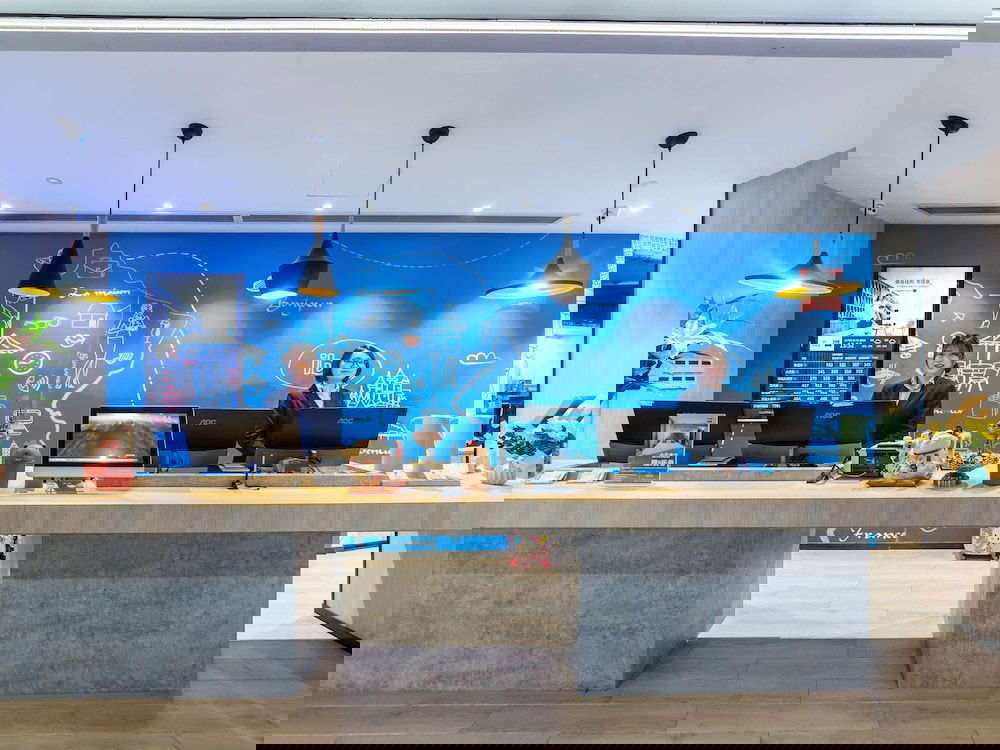 Hotel Ibis Chongqing Jiefangbei Pedestrian Street Hotel