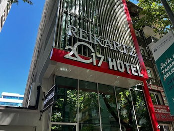 Hotel 2017 Hotel