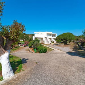 Hotel Tselios Apartments cazare Kiotari