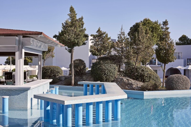 Miraluna Resort
