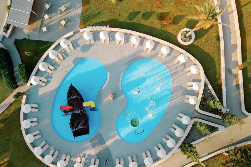Miraluna Resort