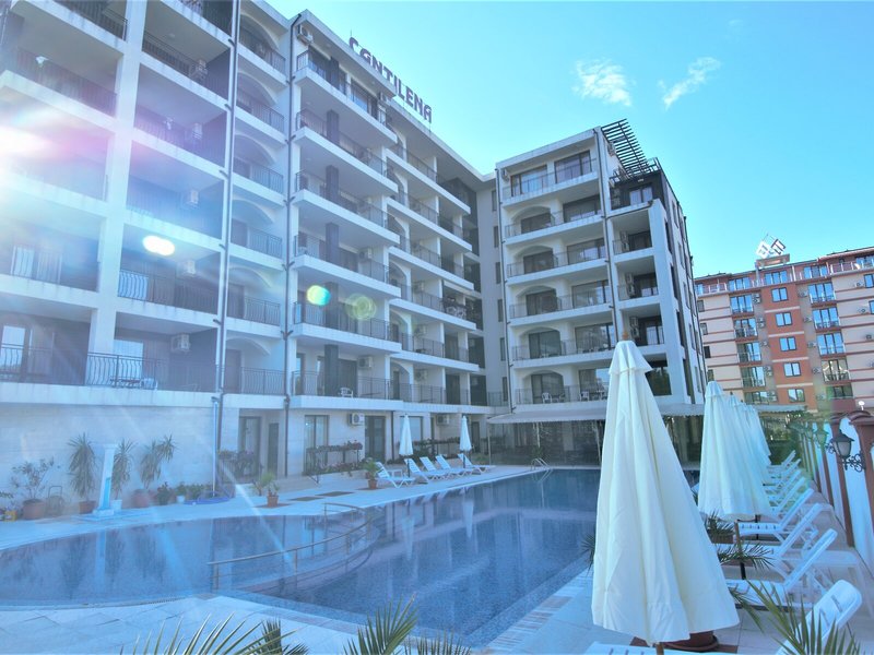 Hotel Cantilena Complex
