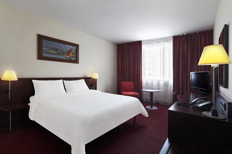 Hotel Golden Tulip Warsaw Centre