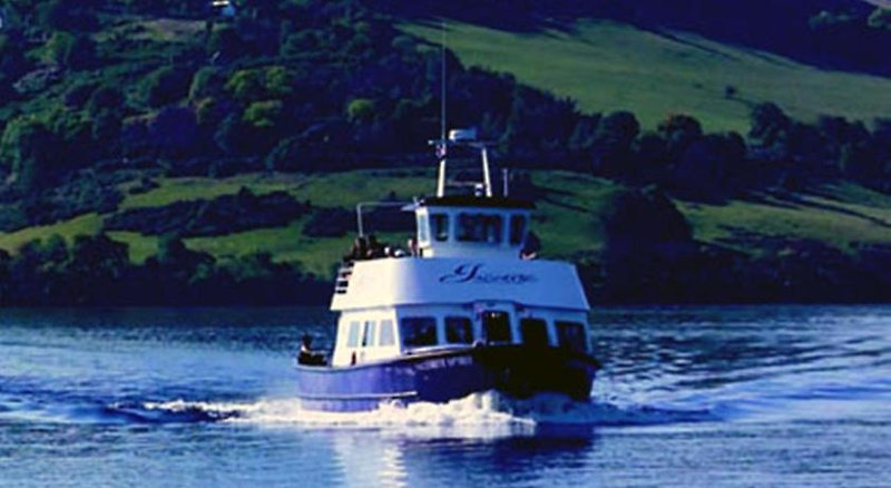 Hotel Loch Ness Clansman
