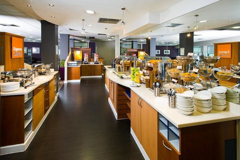 Holiday Inn Express Glasgow - City Centre Riverside