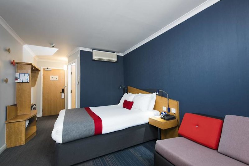 Holiday Inn Express Glasgow - City Centre Riverside