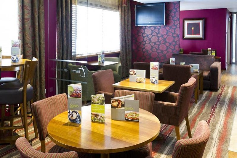 Premier Inn Glasgow City Centre (George Square) Hotel