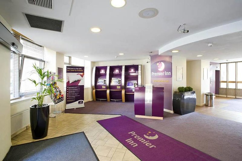 Premier Inn Glasgow City Centre (George Square) Hotel